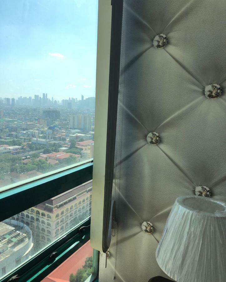 67 sqm. Condo Unit in Robinson Place Residences Manila Exterior foto